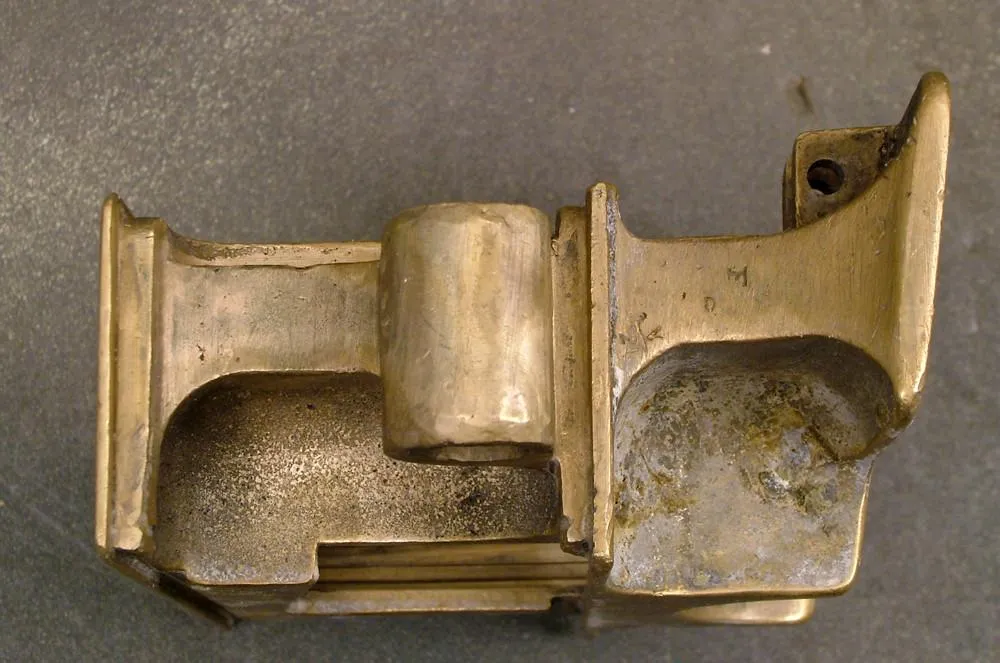 British Vickers MMG Feed Block Body: Stripped (Brass/Steel)