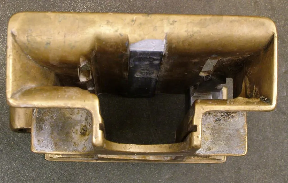 British Vickers MMG Feed Block Body: Stripped (Brass/Steel)