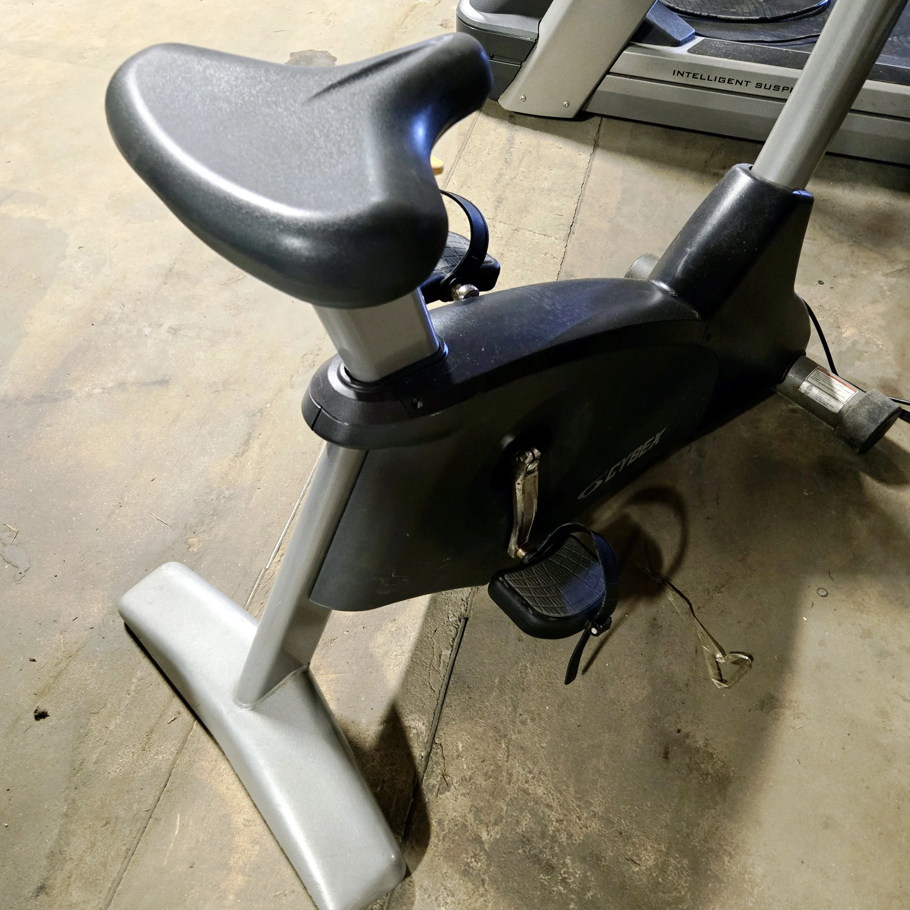 Cybex Upright Bike 525C Exercise Bike