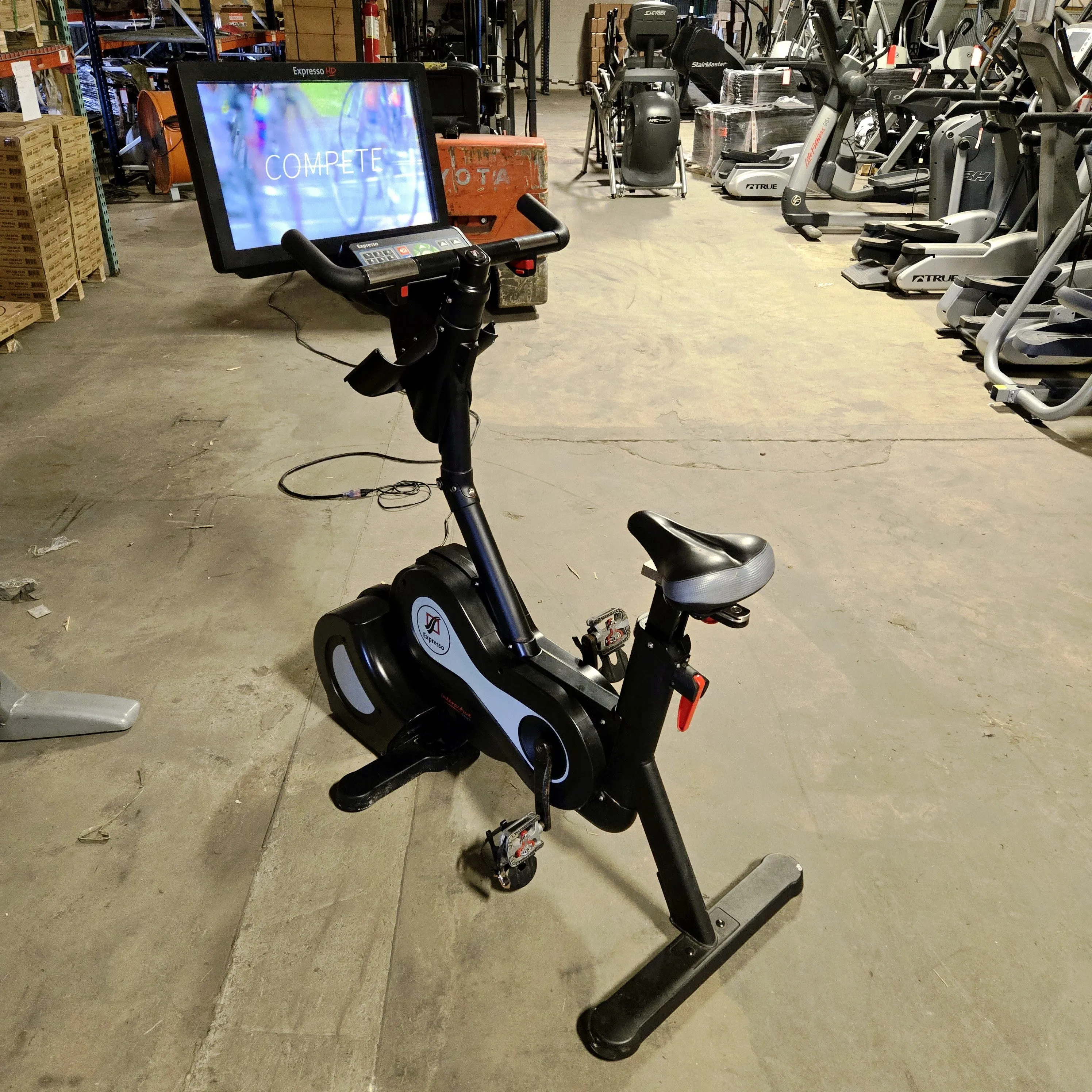 Expresso Upright Bike Fully Virtual Interactive Display