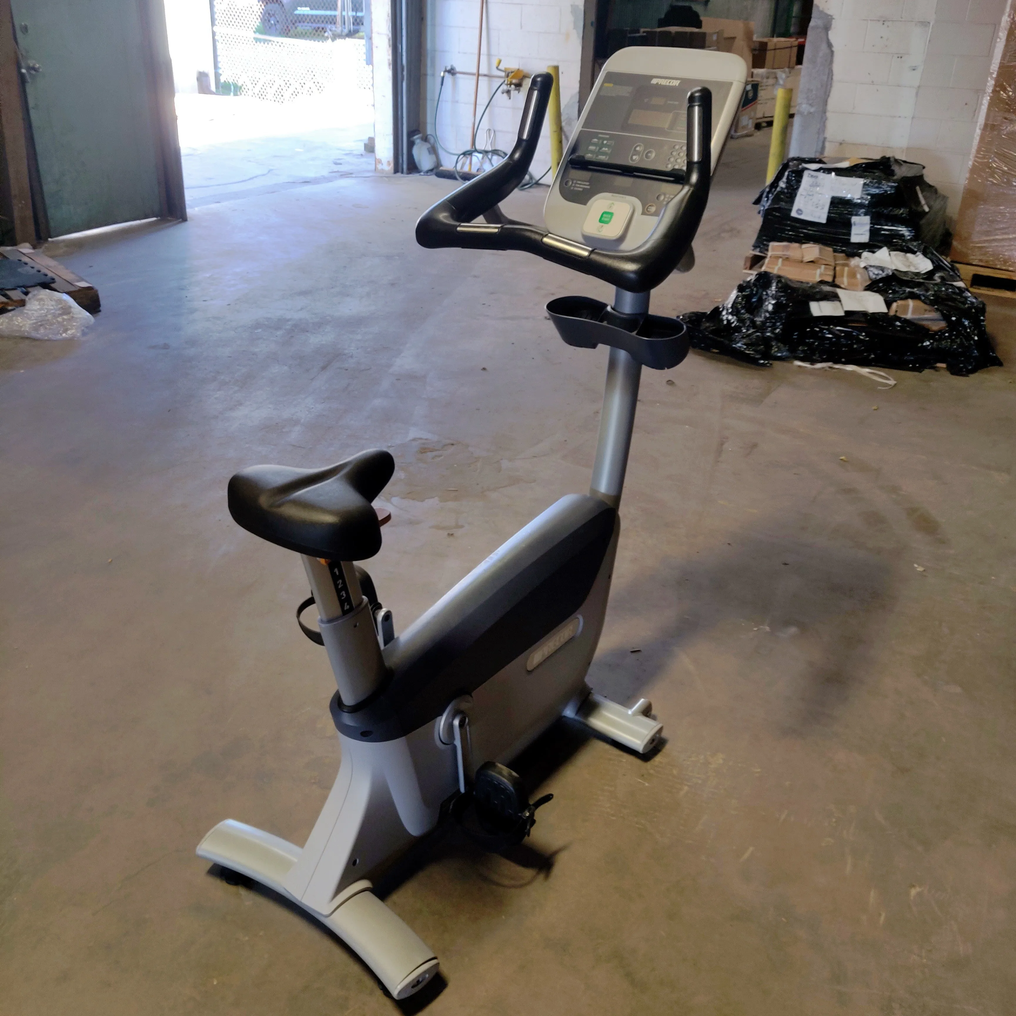 Precor Upright Exercise Bike UBK885/845/835/815 Model